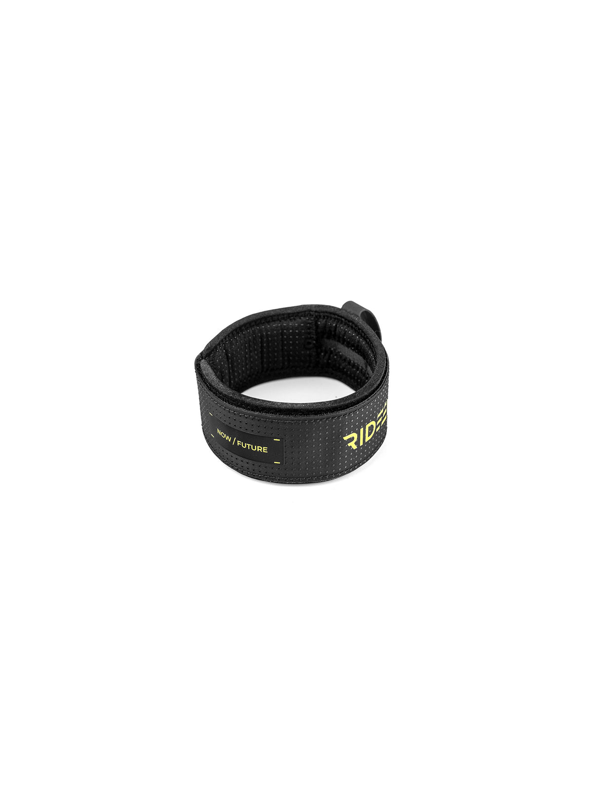 Re-Tractable Reel Leash Calf Strap