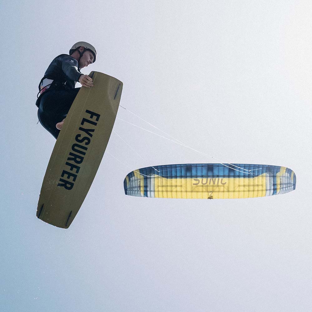 Flysurfer Kites
