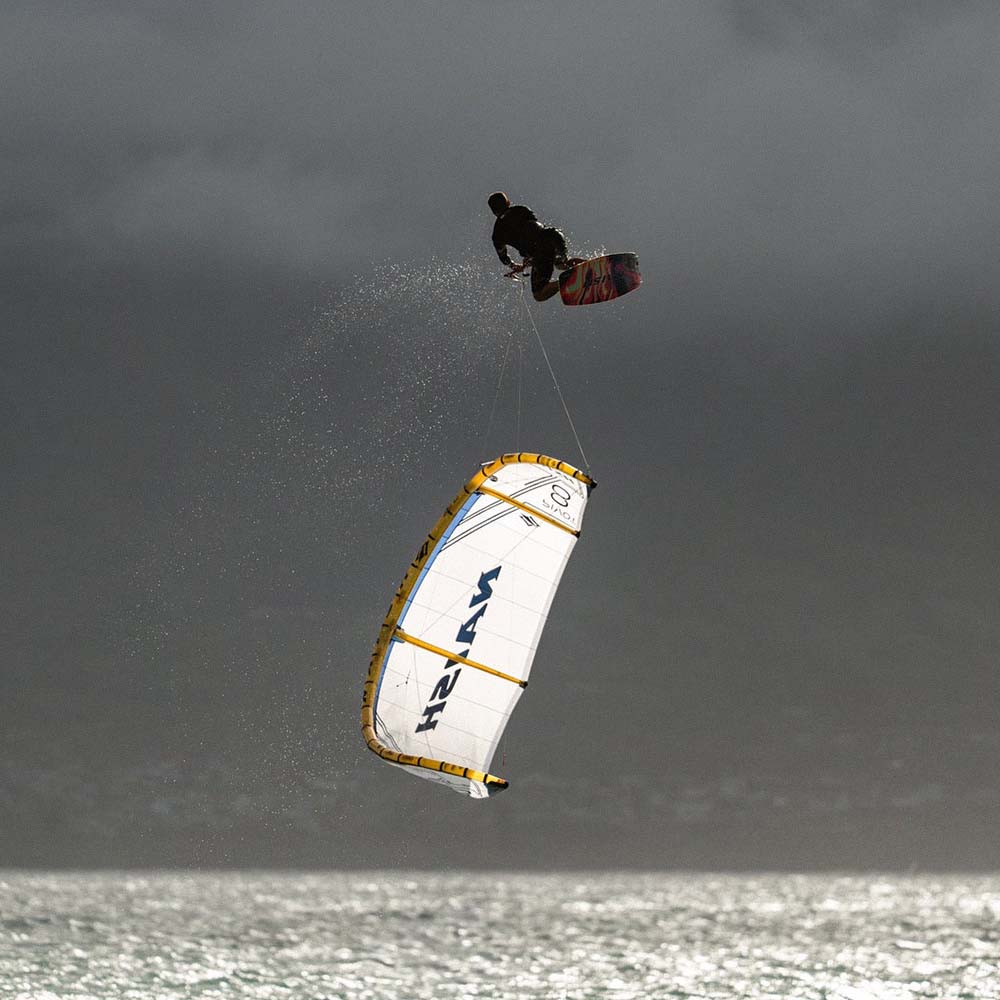 Naish Kites