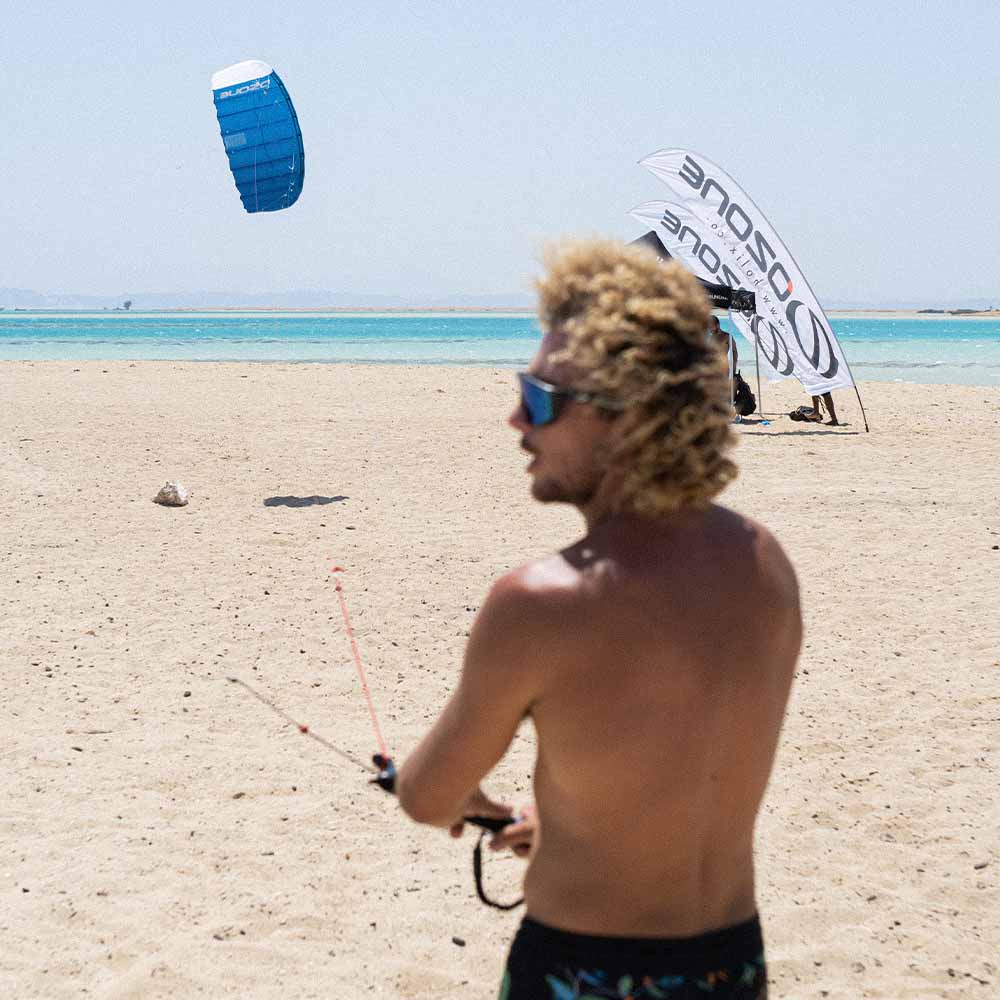 Trainer Kites